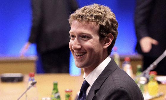 صور اثرياء من اصحاب الملايين تبرعوا بأموالهم لاعمال الخير صورة رقم 2