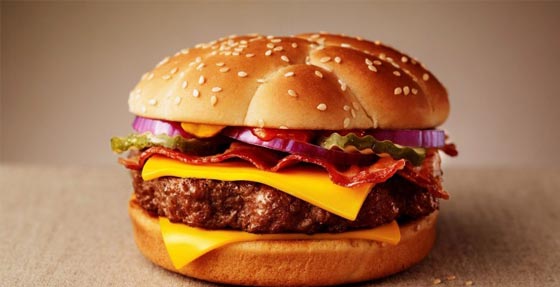 وصلها البرغر بدون لحم خنزير مرتين فأطلقت النار على المطعم صورة رقم 3