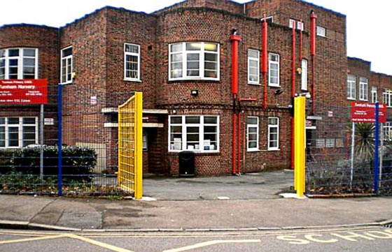 المثلية النوعية مقبولة وموافق عليها في حضانة بريطانية!! صورة رقم 3 المثلية النوعية مقبولة وموافق عليها في حضانة بريطانية!! صورة رقم 3