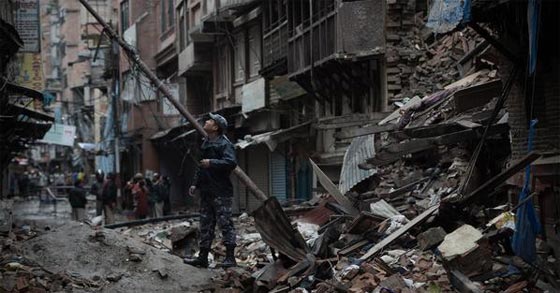 زلزال النيبال يكشف عن ملاك الرحمة الاسرائيلي.. فهل ترضى غزة؟ صورة رقم 2