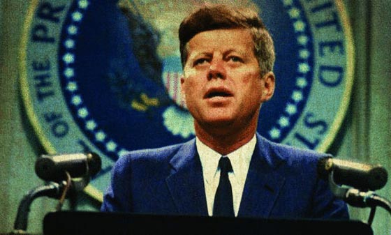 أشخاص حكموا العالم وهم على ثقة بوجود كائنات فضائية صورة رقم 2 أشخاص حكموا العالم وهم على ثقة بوجود كائنات فضائية صورة رقم 2