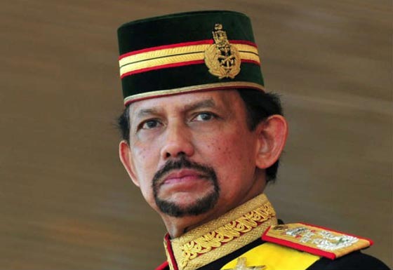 صور اغنى 10 عائلات ملكية في العالم بضمنها 6 شخصيات عربية صورة رقم 10 صور اغنى 10 عائلات ملكية في العالم بضمنها 6 شخصيات عربية صورة رقم 10