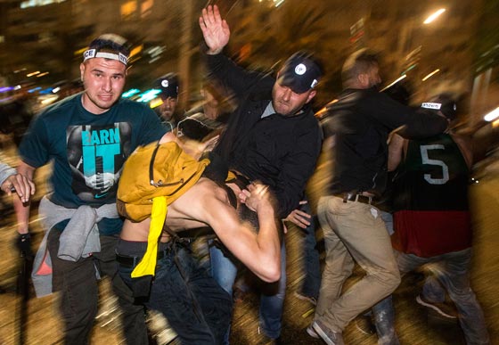 بعد الصدامات العنيفة.. رئيس الكنيست الاسرائيلي يحذر من حرب اهلية صورة رقم 18 بعد الصدامات العنيفة.. رئيس الكنيست الاسرائيلي يحذر من حرب اهلية صورة رقم 18