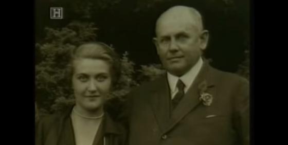  السيدة الاولى في المانيا النازية نشأت على اليهودية قتلت أطفالها لأجل هتلر صورة رقم 2