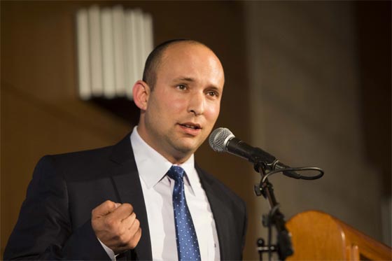 في اللحظة الاخيرة.. نتنياهو يتفادى الغرق بتعلقه بقشة حزب يهودي متطرف صورة رقم 2 في اللحظة الاخيرة.. نتنياهو يتفادى الغرق بتعلقه بقشة حزب يهودي متطرف صورة رقم 2