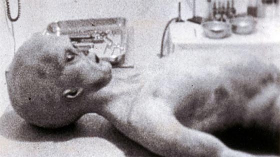 هل تثبت صور روزويل الجديدة وجود كائنات فضائية؟ صورة رقم 1 هل تثبت صور روزويل الجديدة وجود كائنات فضائية؟ صورة رقم 1