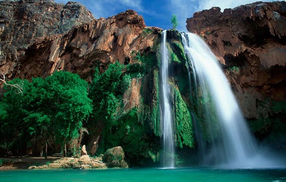 صور وفيديو: حياة بدائية لقرية الهنود الحُمر السرية  المعزولة في امريكا  صورة رقم 12