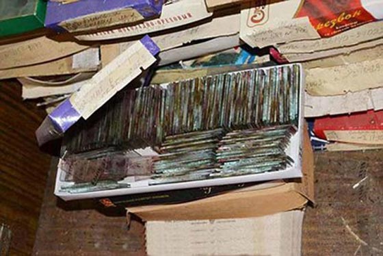 بالصور.. طالب يعثر على جثث أجنة الأطفال داخل مختبر مهجور  صورة رقم 3