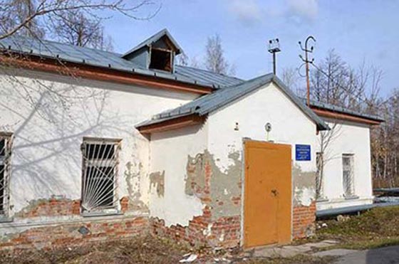 بالصور.. طالب يعثر على جثث أجنة الأطفال داخل مختبر مهجور  صورة رقم 7