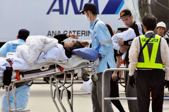  امرأة كندية تضع مولودتها في الطائرة بشكل غير متوقع! صورة رقم 2