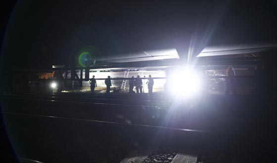  فيلادلفيا: 55 قتيلا وجريحا في حادث انحراف قطار عن مساره صورة رقم 8