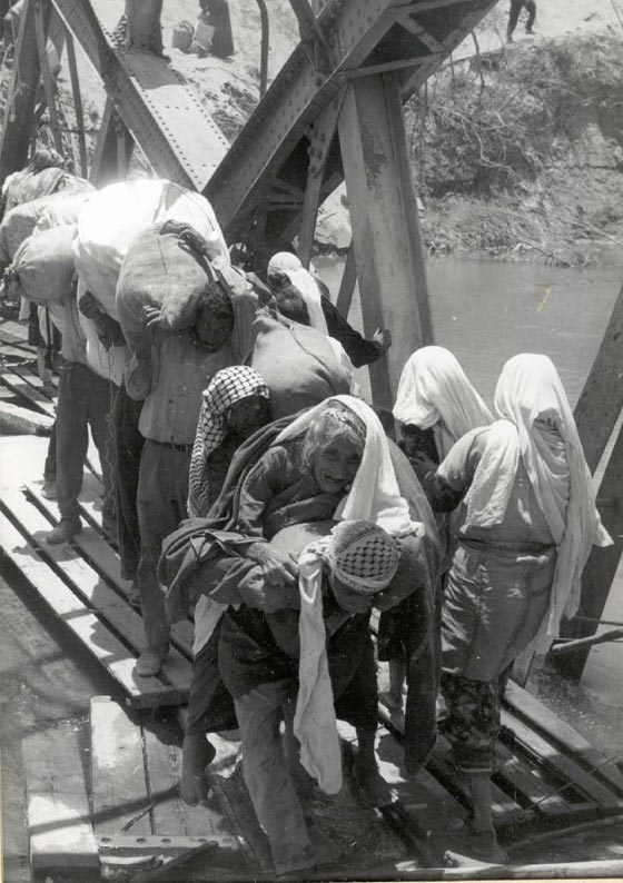 شهادة باكية.. فلسطينية تروي التفاصيل الدامية للوطن الذبيح صورة رقم 6 شهادة باكية.. فلسطينية تروي التفاصيل الدامية للوطن الذبيح صورة رقم 6