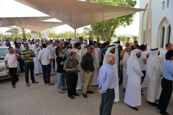 رحيل شيخ بحريني طاف حول الكعبة سباحة في فيضان عام 1941 صورة رقم 4 رحيل شيخ بحريني طاف حول الكعبة سباحة في فيضان عام 1941 صورة رقم 4