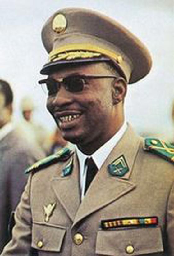 حبال المشانق تطارد الرؤساء.. رابعهم مرسي وثالثهم حاكم افريقي- قراءة في دفتر حزين صورة رقم 6 حبال المشانق تطارد الرؤساء.. رابعهم مرسي وثالثهم حاكم افريقي- قراءة في دفتر حزين صورة رقم 6