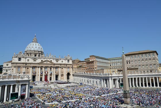 بمباركة باباوية.. قديستان فلسطينيتان تحلقان في سماء الفاتيكان صورة رقم 14 بمباركة باباوية.. قديستان فلسطينيتان تحلقان في سماء الفاتيكان صورة رقم 14