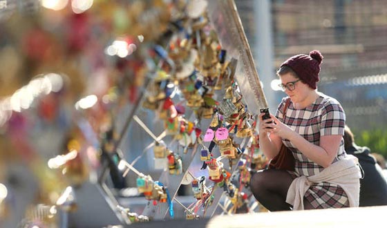 استراليا تحطم قلوب الاحبة مرة أخرى بازالة أقفال الحب من جسر ساوث غيت صورة رقم 1