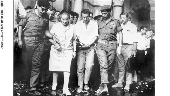 الصراع على مدينة القدس منذ فترة الانتداب البريطاني في صور صورة رقم 21