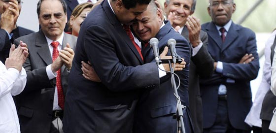 امريكا تحقق مع الرجل الثاني في فنزويلا بتهم تهريب المخدرات صورة رقم 4