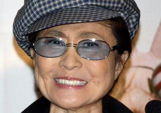 اعتراف فنانة يابانية: هيلاري كلينتون شاذة واقمت علاقة حميمة معها صورة رقم 1