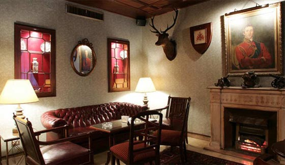 ما الذي فعلته الحرب بك يا بيروت.. ولماذا ترملت يا ست الدنيا وباريس الشرق صورة رقم 9 ما الذي فعلته الحرب بك يا بيروت.. ولماذا ترملت يا ست الدنيا وباريس الشرق صورة رقم 9