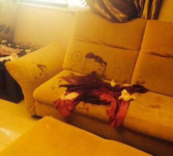 لبنان يهتز.. رجل يطلق ثلاثين رصاصة على زوجته غير عابئ بصراخ ابنائه صورة رقم 1 لبنان يهتز.. رجل يطلق ثلاثين رصاصة على زوجته غير عابئ بصراخ ابنائه صورة رقم 1