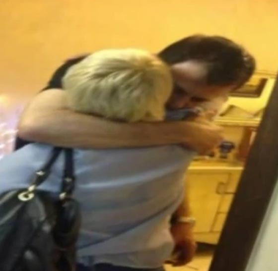 لبنان يهتز.. رجل يطلق ثلاثين رصاصة على زوجته غير عابئ بصراخ ابنائه صورة رقم 8 لبنان يهتز.. رجل يطلق ثلاثين رصاصة على زوجته غير عابئ بصراخ ابنائه صورة رقم 8