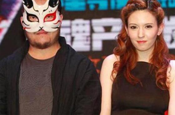 مليونير صيني يشتري نجمة افلام اباحية لمدة 15 سنة صورة رقم 1 مليونير صيني يشتري نجمة افلام اباحية لمدة 15 سنة صورة رقم 1