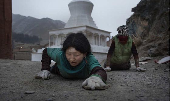 بالصور.. الطقوس الدينية والحجيج لاتباع الديانات المختلفة حول العالم صورة رقم 2