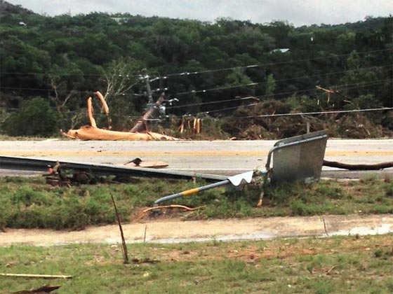 فيديو.. فيضانات تكساس تخلف قتيلا وعشرات المفقودين ودمار هائل صورة رقم 6