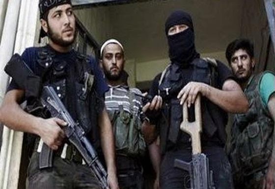 الدواعش ينتهجون اسلوبا ابليسيا لاغراء اجانبهم.. في مركزه شهر عسل في الرقة  صورة رقم 4