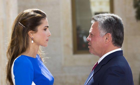 الملك الاردني يروي تفاصيل تعرفه على زوجته رانيا  وكيفية عرضه الارتباط بها صورة رقم 2