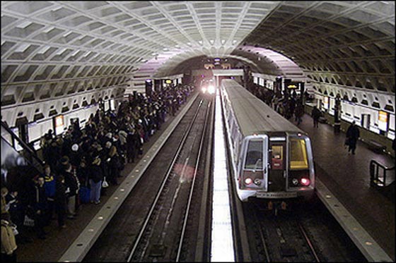 رسم مسيء للنبي محمد يتسبب بحظر الاعلانات الحساسة بميترو الانفاق صورة رقم 2 رسم مسيء للنبي محمد يتسبب بحظر الاعلانات الحساسة بميترو الانفاق صورة رقم 2