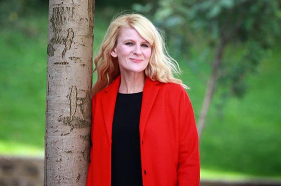 عادت اليها حاسة السمع بعد 39 عاما.. فصدمت بفقدان بصرها صورة رقم 3