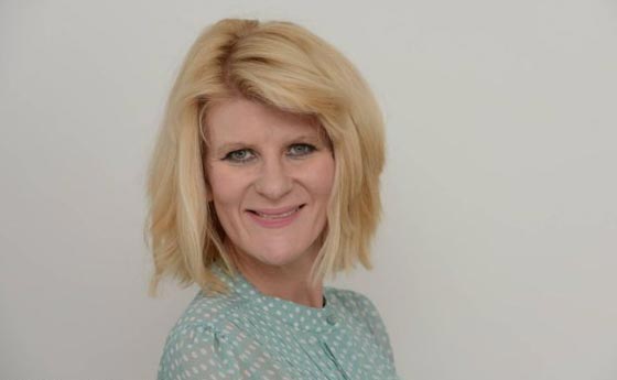 عادت اليها حاسة السمع بعد 39 عاما.. فصدمت بفقدان بصرها صورة رقم 9