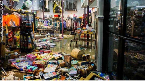 اوباما يعلن: فيضانات واعاصير تكساس كارثة كبرى.. شاهد الصور صورة رقم 5