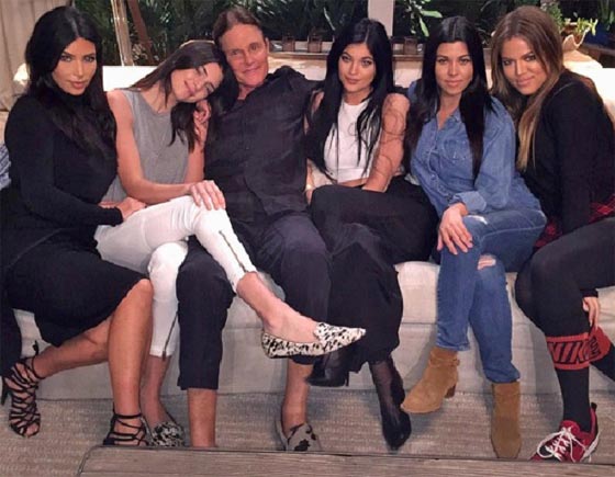 مغير نوعها يخطف الاضواء من اوباما.. بعد انتقاله الى عالم النساء!! صورة رقم 3 مغير نوعها يخطف الاضواء من اوباما.. بعد انتقاله الى عالم النساء!! صورة رقم 3