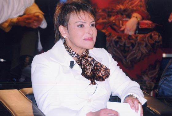 اللغة العربية تضايق وزيرة مغربية وترفع درجة حرارتها.. كما تقول صورة رقم 4