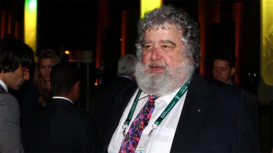 عاشق القطط يوقع بمافيا الفيفا.. بطلب من السي . آي. ايه صورة رقم 3 عاشق القطط يوقع بمافيا الفيفا.. بطلب من السي . آي. ايه صورة رقم 3