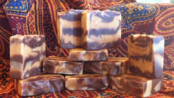   هل انت مستعد لدفع 60 دولارا مقابل (صابون تجميل) من حليب الثدى؟ صورة رقم 2