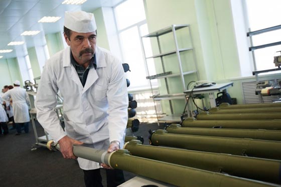 فيربا الروسية.. منظومة صاروخية محمولة تسقط كل ما يحلق في الجو!! صورة رقم 4