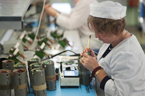 فيربا الروسية.. منظومة صاروخية محمولة تسقط كل ما يحلق في الجو!! صورة رقم 5