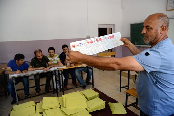 رياح التغيير تهب في تركيا والحزب الحاكم يتراجع صورة رقم 16 رياح التغيير تهب في تركيا والحزب الحاكم يتراجع صورة رقم 16