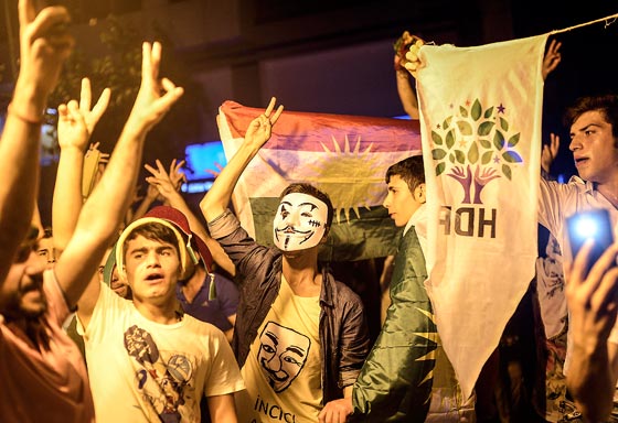 رياح التغيير تهب في تركيا والحزب الحاكم يتراجع صورة رقم 21 رياح التغيير تهب في تركيا والحزب الحاكم يتراجع صورة رقم 21