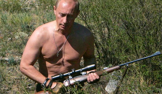 تعرف بالصور على الوجوه الاخرى لبوتين.. منها الصياد، الرياضي والمستكشف صورة رقم 3 تعرف بالصور على الوجوه الاخرى لبوتين.. منها الصياد، الرياضي والمستكشف صورة رقم 3