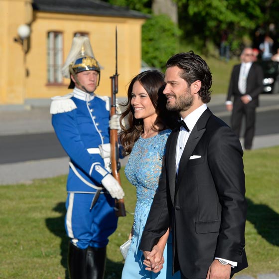 امير سويدي يرتبط بنجمة خلع الملابسة ومطرب سوري يحيي حفل زواجه!! صورة رقم 45 امير سويدي يرتبط بنجمة خلع الملابسة ومطرب سوري يحيي حفل زواجه!! صورة رقم 45