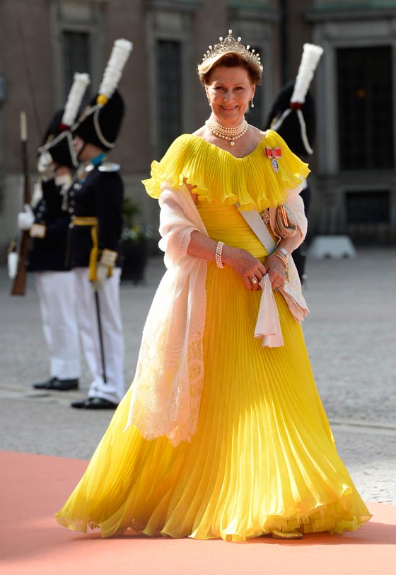 امير سويدي يرتبط بنجمة خلع الملابسة ومطرب سوري يحيي حفل زواجه!! صورة رقم 25 امير سويدي يرتبط بنجمة خلع الملابسة ومطرب سوري يحيي حفل زواجه!! صورة رقم 25