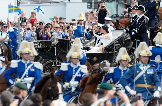 امير سويدي يرتبط بنجمة خلع الملابسة ومطرب سوري يحيي حفل زواجه!! صورة رقم 43 امير سويدي يرتبط بنجمة خلع الملابسة ومطرب سوري يحيي حفل زواجه!! صورة رقم 43