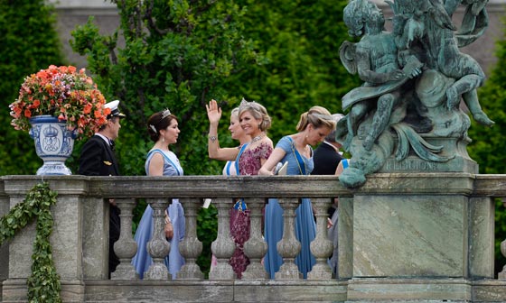 امير سويدي يرتبط بنجمة خلع الملابسة ومطرب سوري يحيي حفل زواجه!! صورة رقم 29 امير سويدي يرتبط بنجمة خلع الملابسة ومطرب سوري يحيي حفل زواجه!! صورة رقم 29