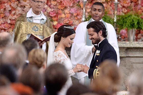 امير سويدي يرتبط بنجمة خلع الملابسة ومطرب سوري يحيي حفل زواجه!! صورة رقم 5 امير سويدي يرتبط بنجمة خلع الملابسة ومطرب سوري يحيي حفل زواجه!! صورة رقم 5