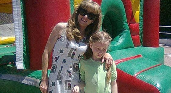 على خطى ريا وسكينة.. روسية تقطع اوصال امها واختها وتضعهما في اكياس نايلون صورة رقم 4